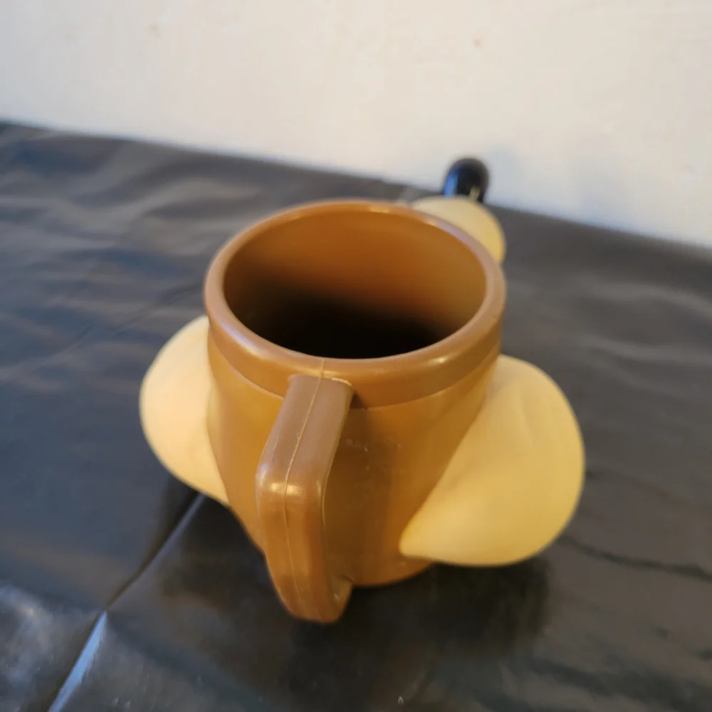 Warner Bros. Wile E. Coyote Looney Tunes 1993 Plastic Figural Mug 12 fl oz - Picture 5 of 10